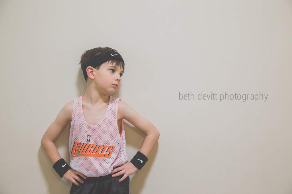 i sincerely wish i could tell you that i asked him to dress up like this for me.  but, sometimes you are just living right.  this is what he changed into once he got home from school today.  this style has got to be innate - i promise it is not learned.  ;)