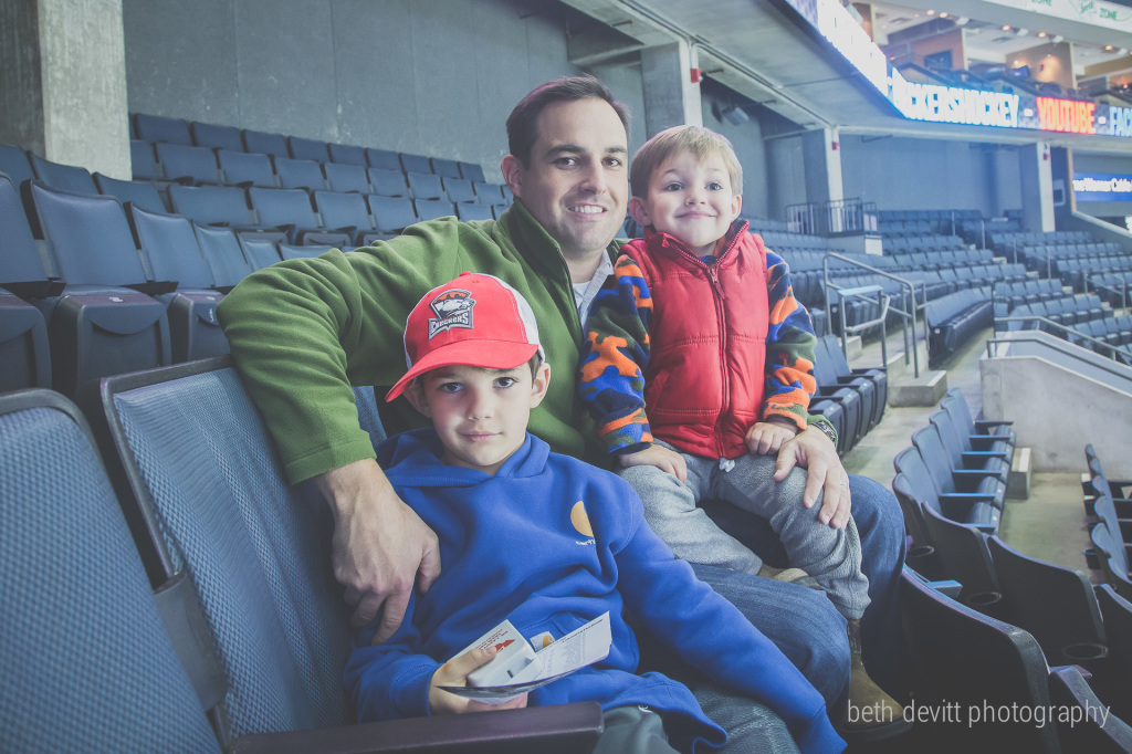have i mentioned lately just how lucky i am?  or how much we love charlotte checkers hockey?  we couldn't resist our second game of the week!