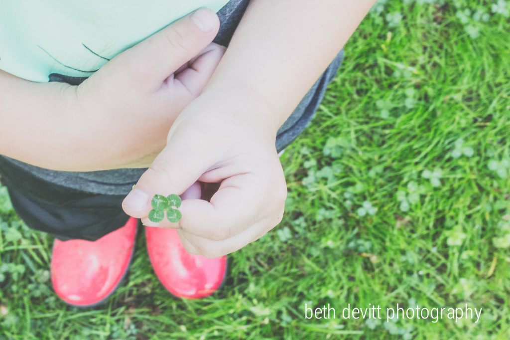 i have had a hunch for a while now, but today it was confirmed.  red rain boots worn on the wrong feet are simply full of goodness.  ;)