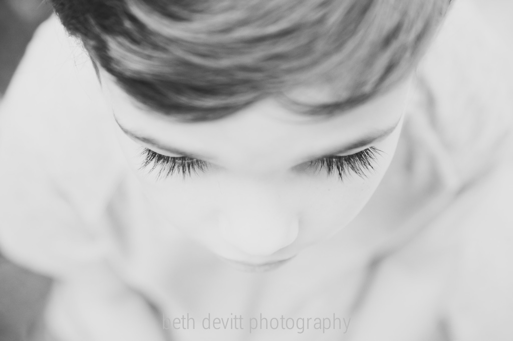 those lashes.  