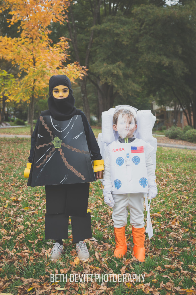 our halloween started with a car accident.  while nobody in our family was physically injured {thank goodness!}, it took us a while to get into the halloween spirit.  obviously, before we headed out to the neighborhood party, our excitement levels were still a bit low {see photo}.  thankfully, we turned it all around for one of our best halloween's yet.  